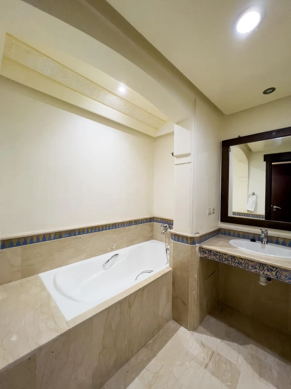 Appartement 2 Chambres, Résidence Jardin & Piscine, Menara, صورة 11 من 14