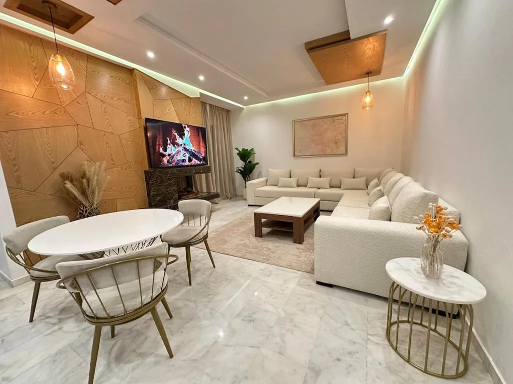 Charming Modern Apartment — photo 3