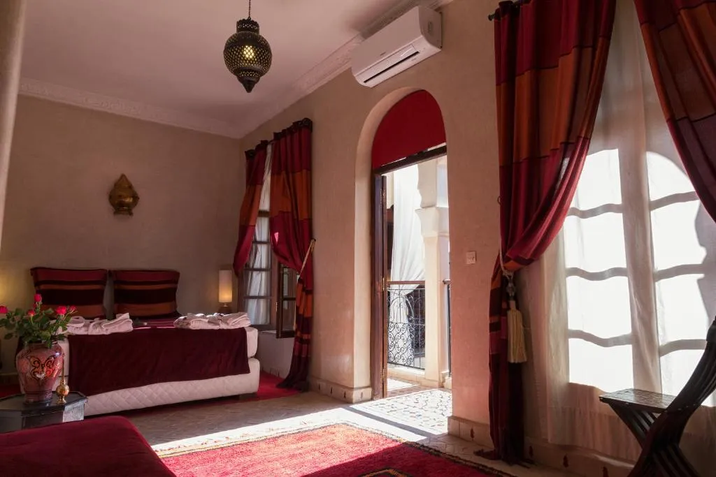 Riad Djemanna, Photo 6 sur 57