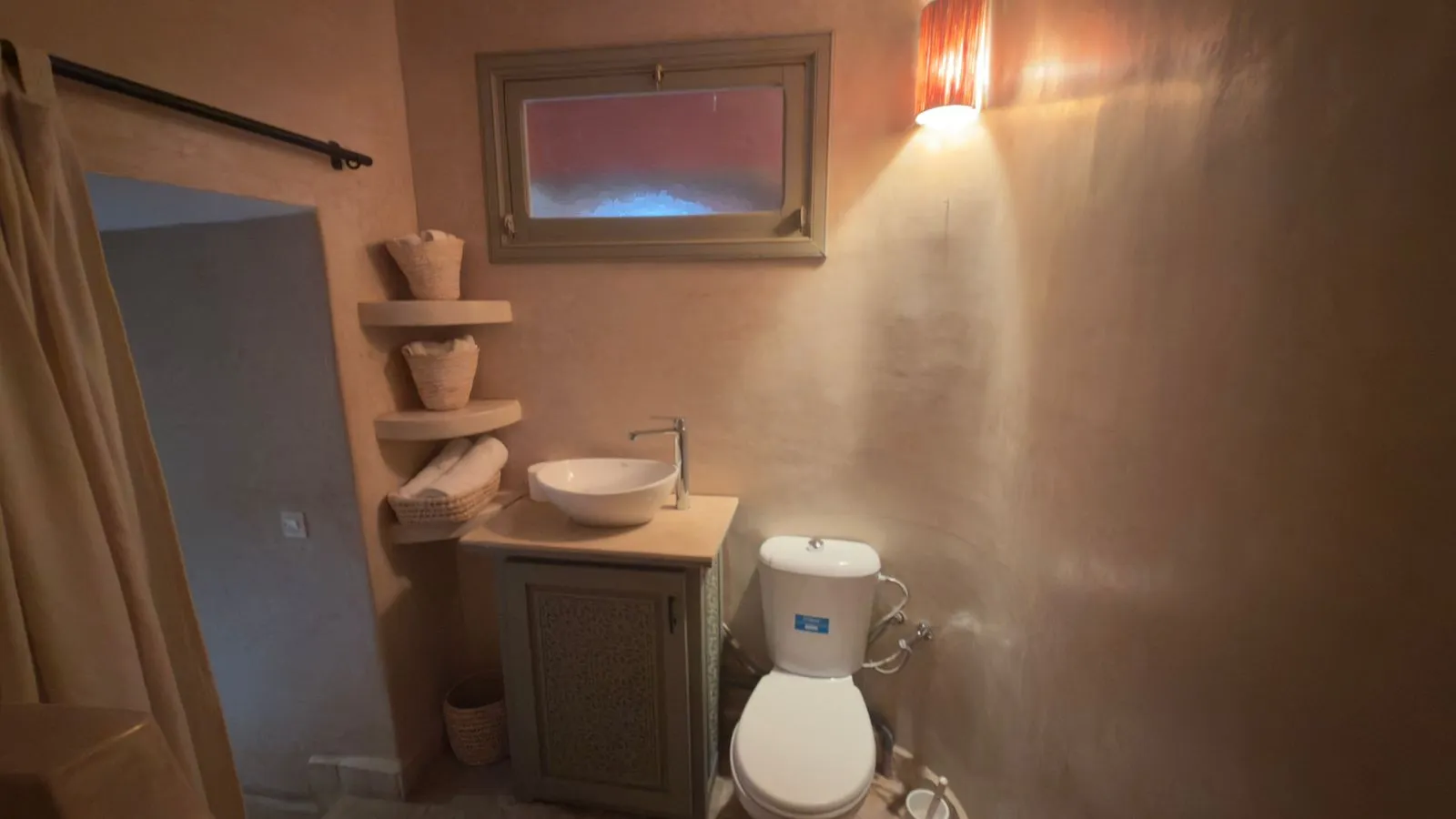 Riad Zaitouni, Photo 10 of 10
